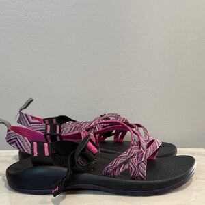 Chaco Womens Pink Purple Grey White Black Strappy Hiking Water Sandals Size 6